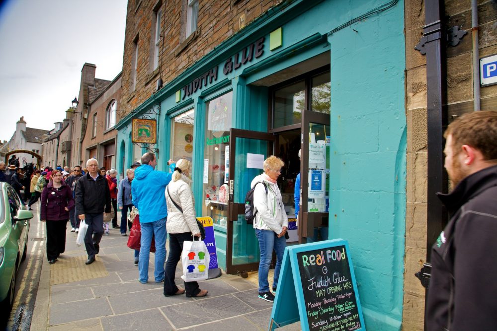 shops and visitors in kirkwall